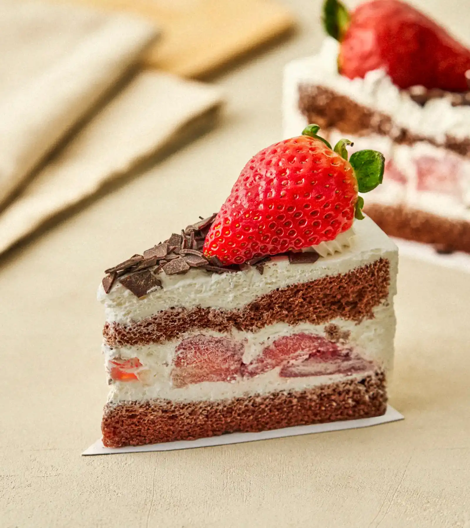 Choco. Chiffon wStrawberry Filling